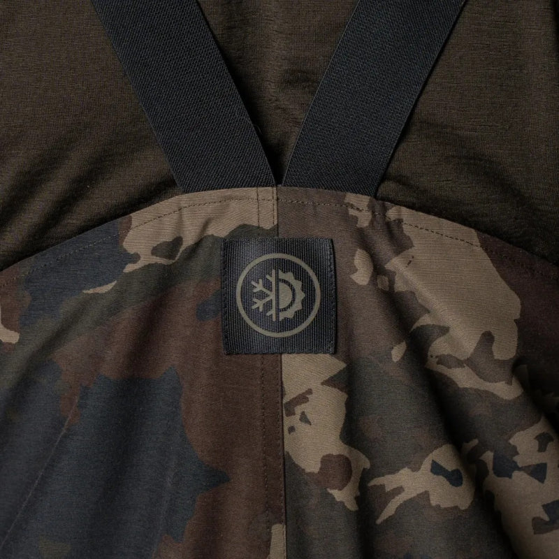 Nash ZT Helluva Waterproof Bib and Brace Camo